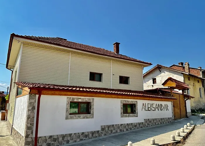 “александър”