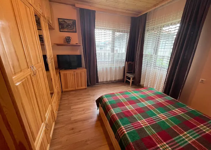 “александър”